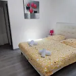 Appartement Moderne A Cannes, 45 M², Proche Des Plages