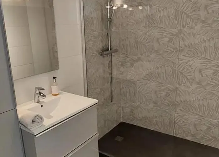 Daire Moderne A Cannes, 45 M², Proche Des Plages *