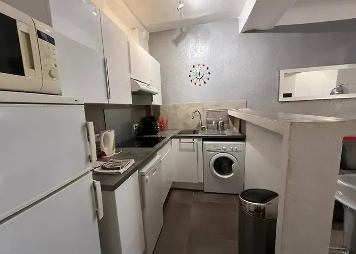 Moderne A Cannes, 45 M², Proche Des Plages